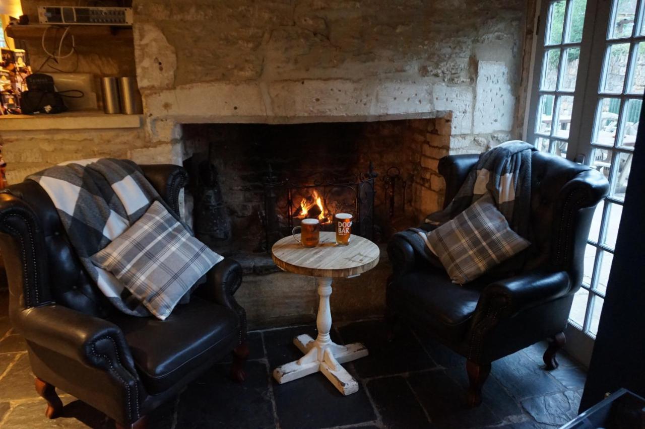 The Barge Inn Bradford-On-Avon Exterior photo